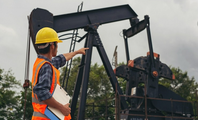 Машинист буровых установок на нефть и газ